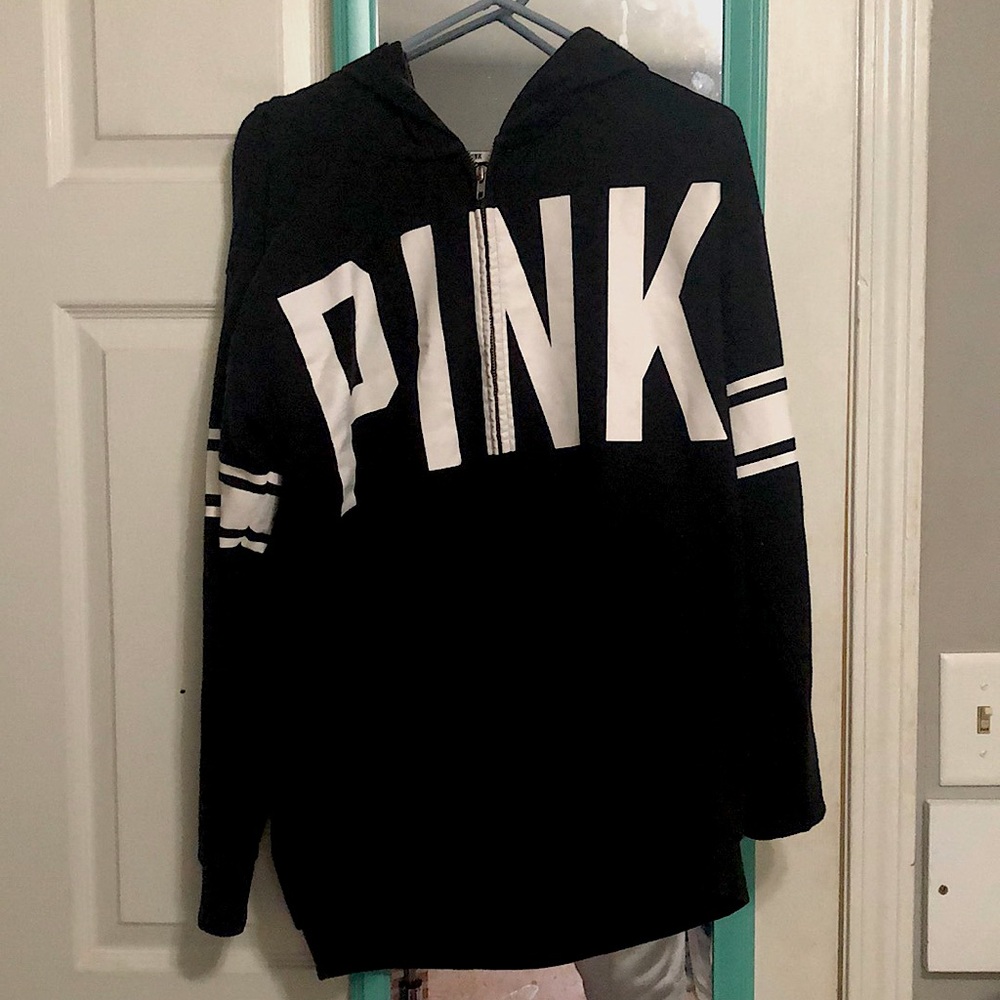 Super cute Victoria’s secret Pink brand jacket! It’s a size medium.